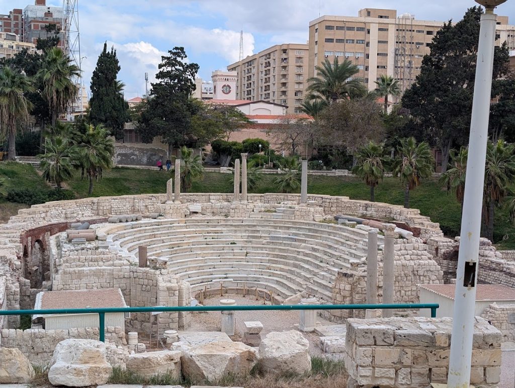 Roman Villa of the Birds: An Early Roman Residence in Alexandria 3 Roman Villa of the Birds