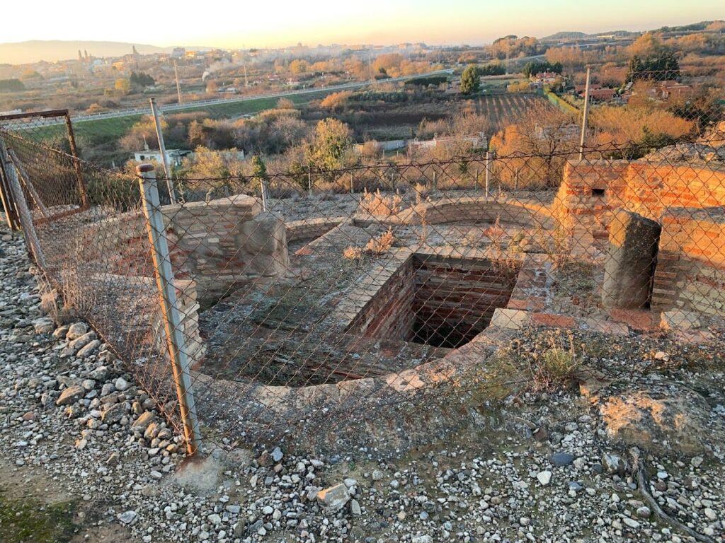 Mausoleum of La Torrecilla: A Late Roman Funerary Site near Corella, Spain 1 Mausoleum of La Torrecilla