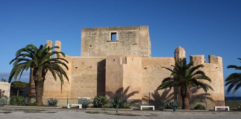 Brucoli Castle: A Fortress at Sicily’s Canal-Port