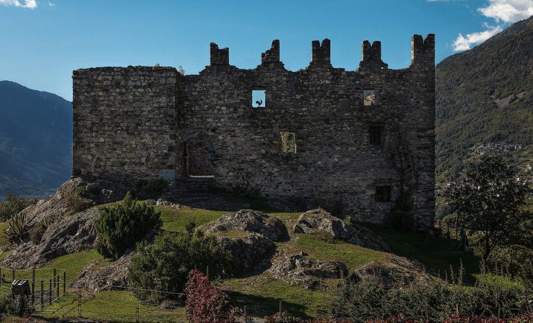 Castello Grumello: A Medieval Twin Castle in Italy