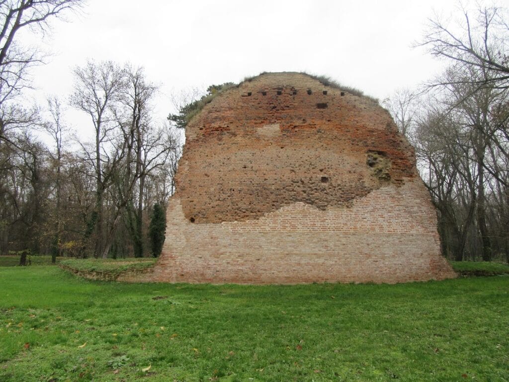 Trebišov Castle: A Medieval Fortress in Slovakia 3 Trebišov Castle
