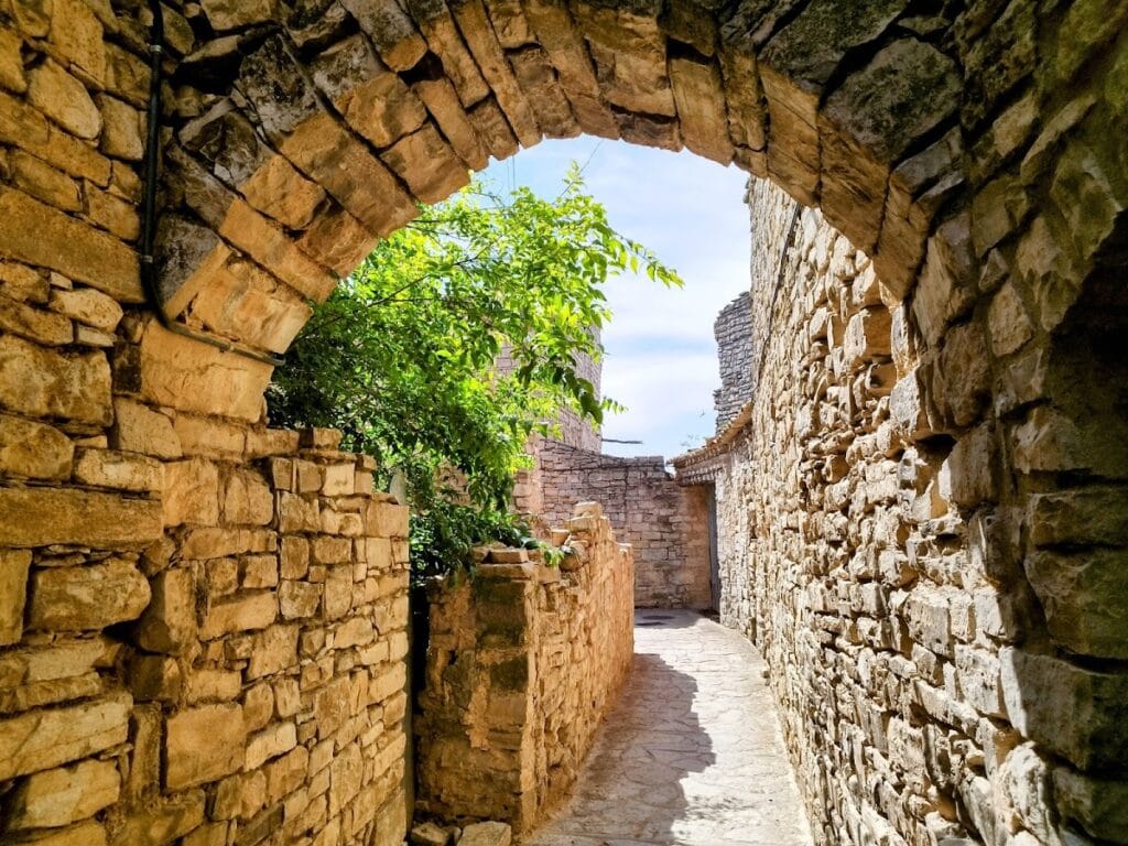 Castell de Montfalcó: A Medieval Fortified Village in les Oluges, Spain 9 Castell de Montfalcó