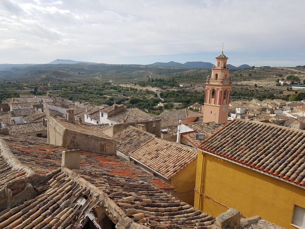 Castle of Jarafuel: A Medieval Defensive Fortress in Spain 1 Castle of Jarafuel