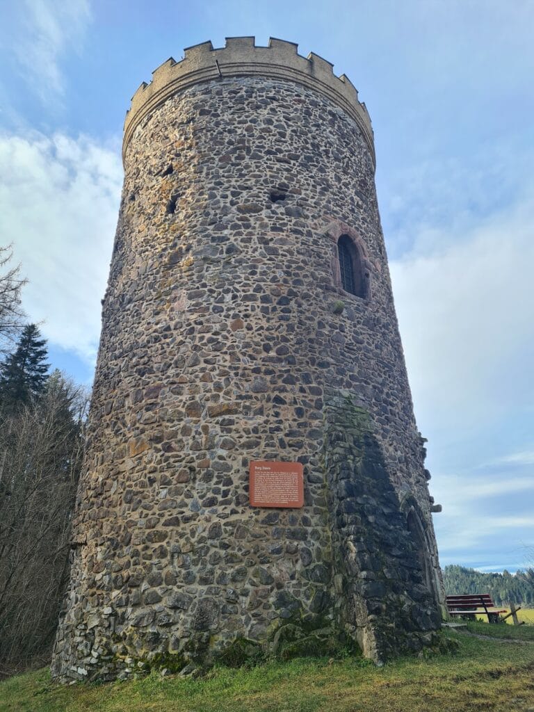 Husen Castle