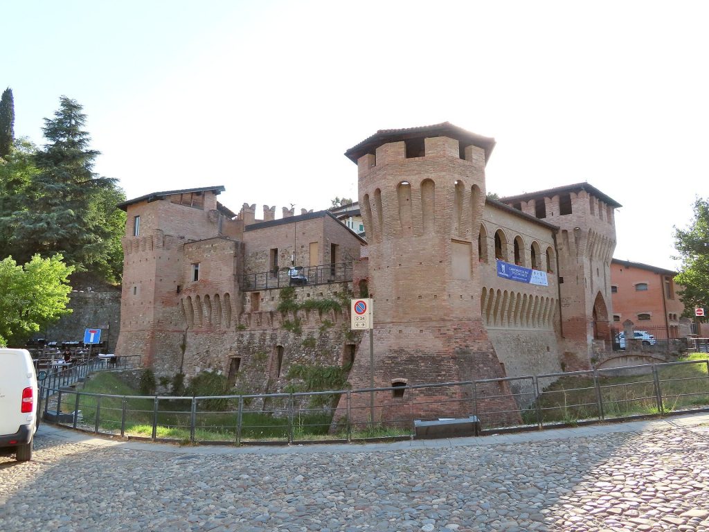 Rocchetta: Medieval Fortified Complex in Castellarano, Italy 1 Rocchetta