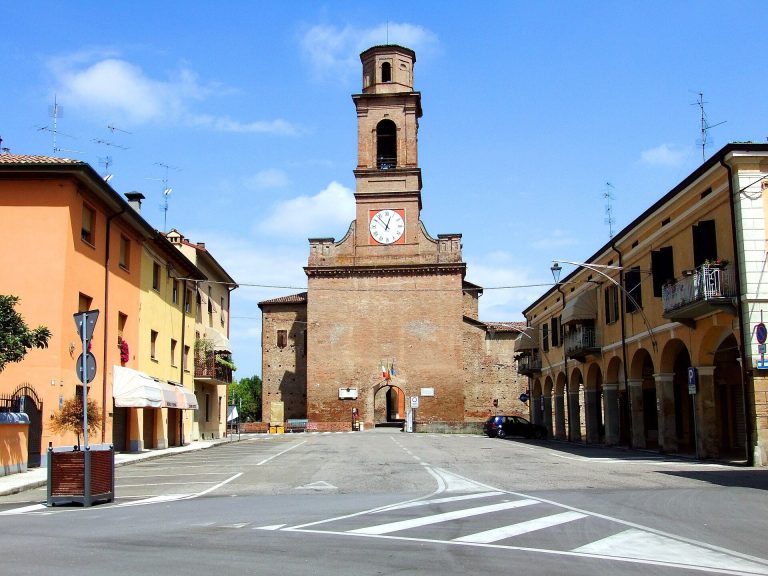 Rocca di Novellara: A Medieval Fortress and Gonzaga Residence in Italy