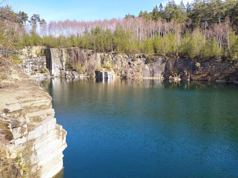 Štamberk Castle: A Medieval Border Fortress in the Czech Republic