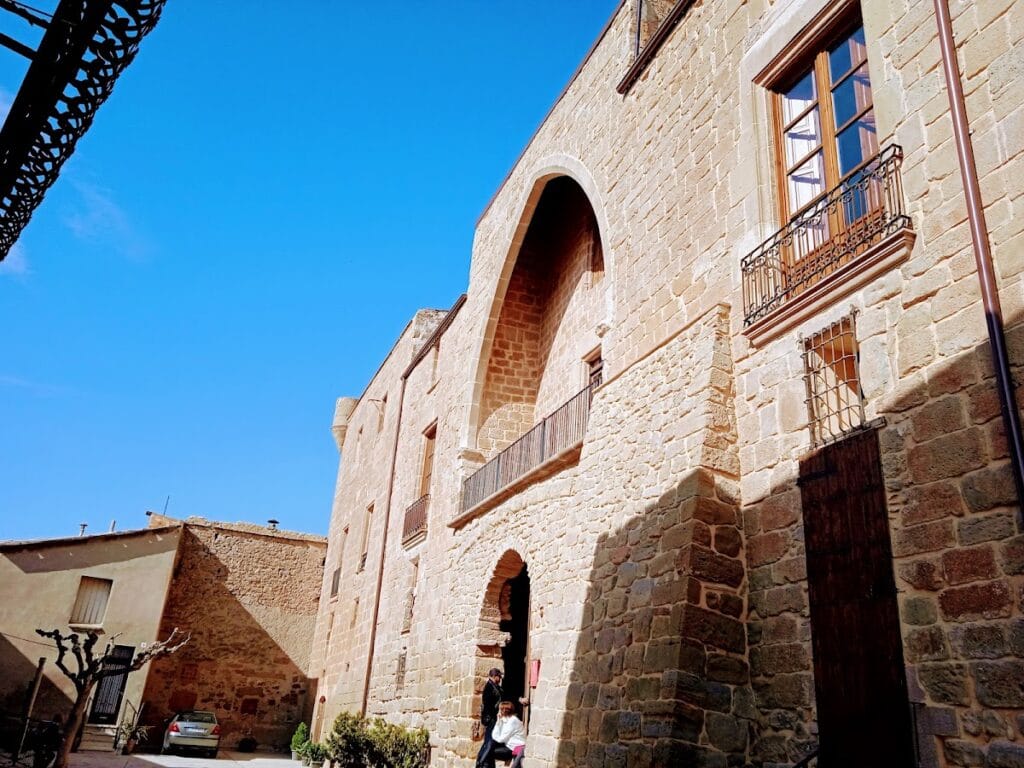 Castell de les Pallargues: A Medieval Castle-Palace in Spain 1 Castell de les Pallargues