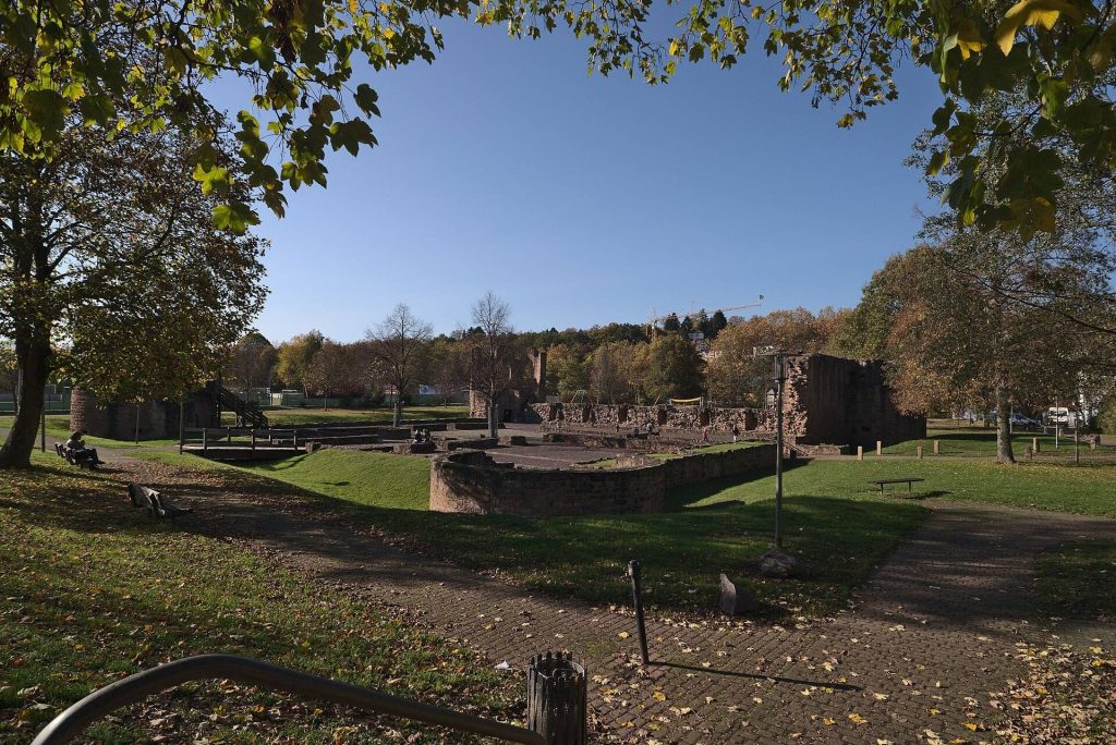 Burg Bucherbach: A Medieval Water Castle in Germany 2 Burg Bucherbach