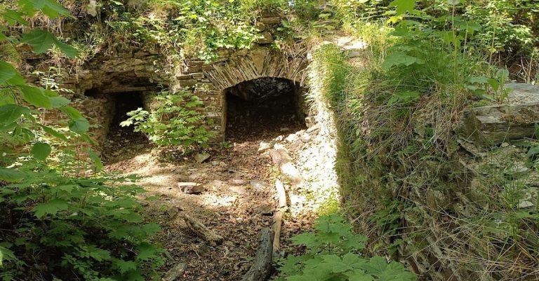 Drahotuš Gord: A Medieval Castle Ruin in Czechia