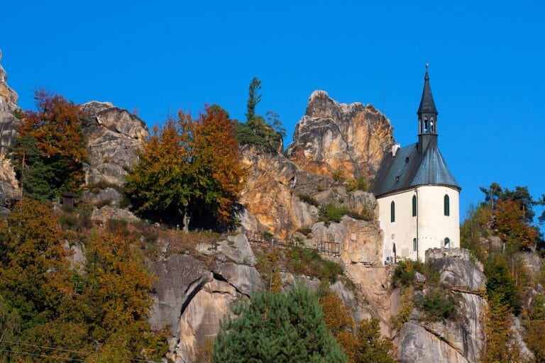 Vranov Castle: A Historic Rock Fortress and Memorial in the Czech Republic