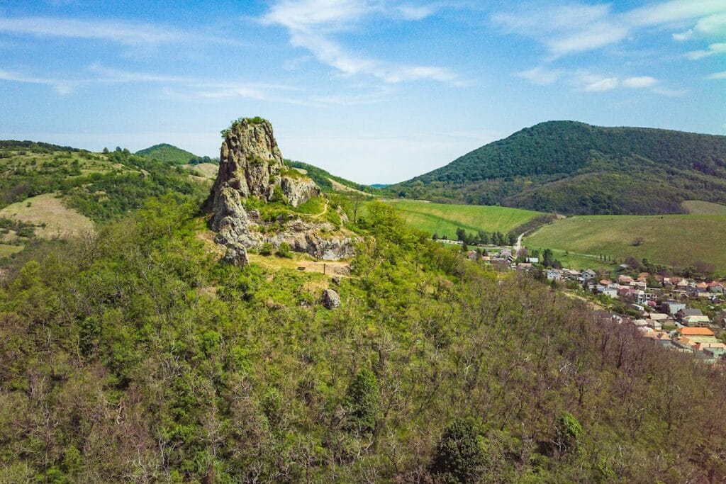 Hajnáčka Castle: A Gothic Hilltop Fortress in Slovakia 2 Hajnáčka Castle