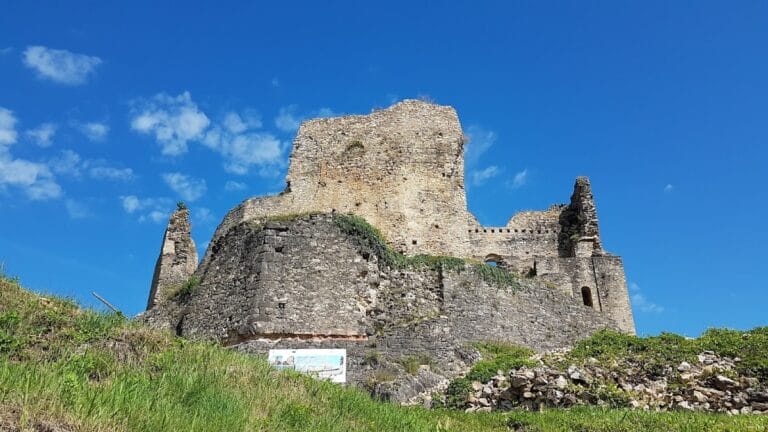 Divín Castle: A Medieval Fortress in Slovakia
