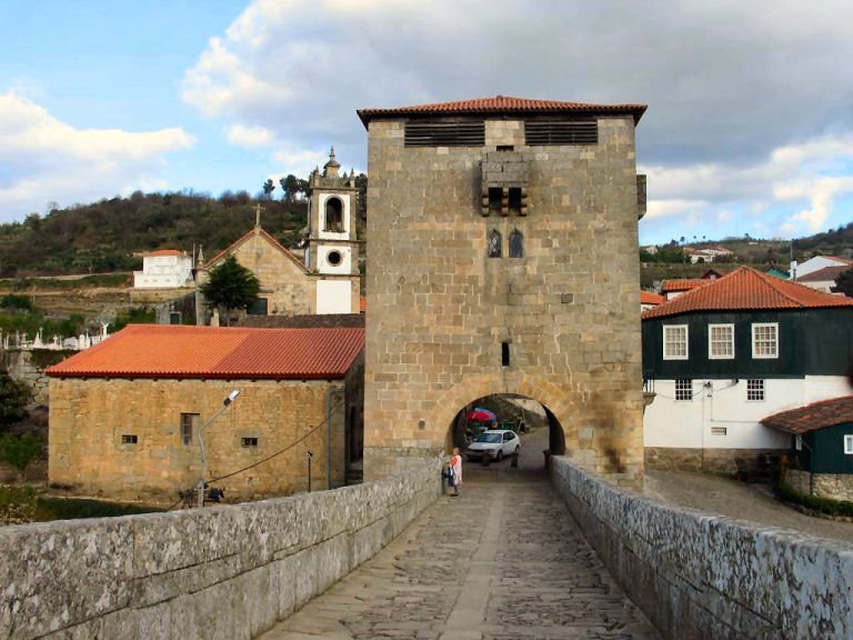 Torre de Ucanha: A Fortified Bridge and Monastic Gateway in Portugal