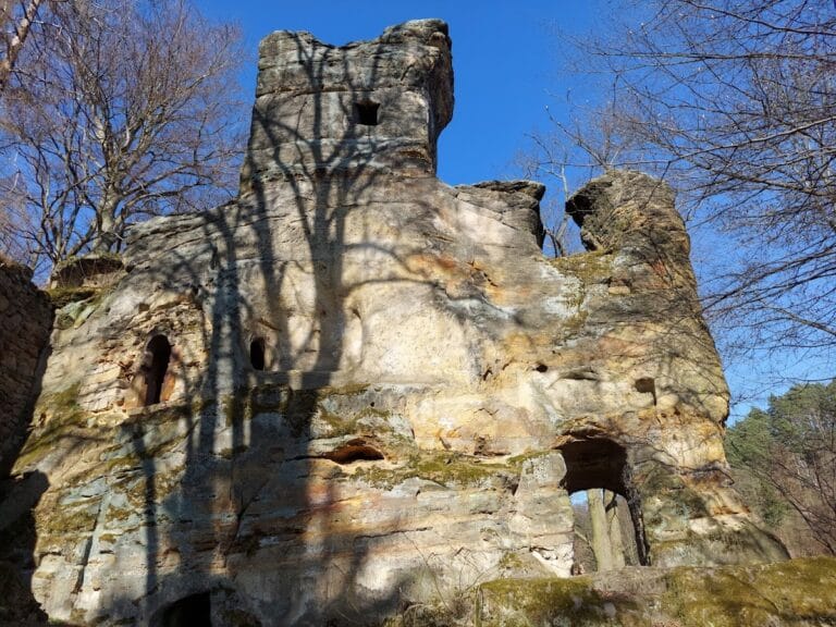 Svojkov Castle: A Medieval Fortress in the Czech Republic