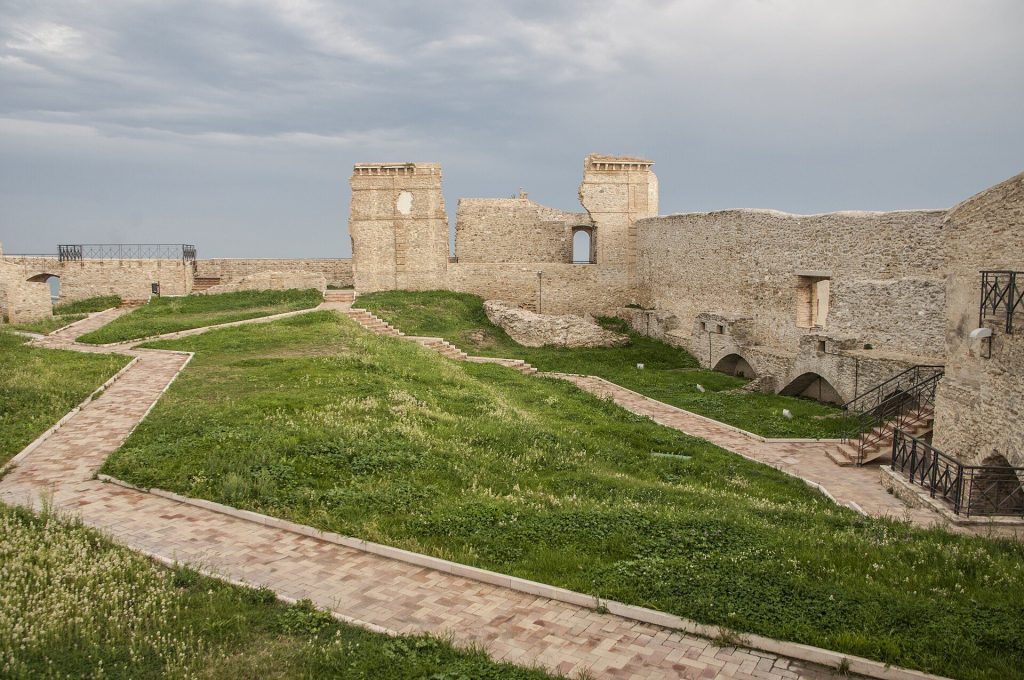Aragonese Castle: A Medieval Fortification in Ortona, Italy 2 Aragonese Castle
