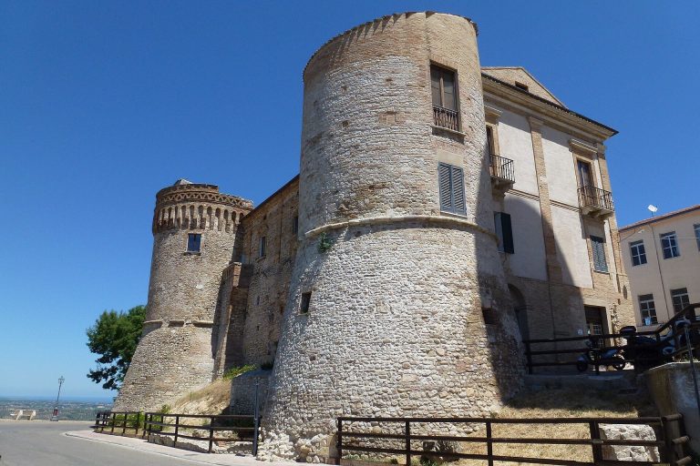 Castello di Monteodorisio: A Norman Medieval Defensive Fortification in Italy