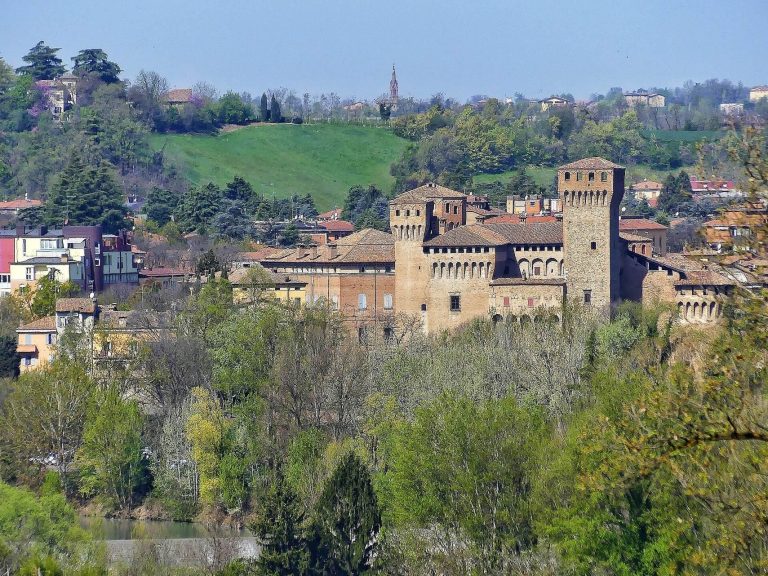 Rocca di Vignola: A Medieval Castle and Contrari Residence in Italy