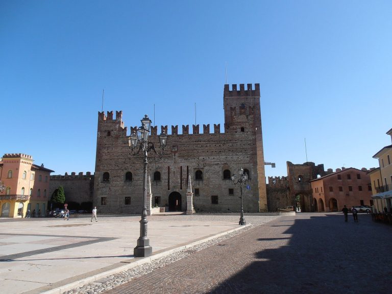 Castello di Marostica: A Medieval Fortified Complex in Italy