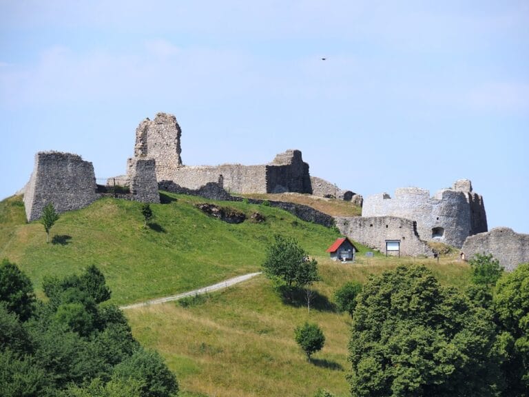 Branč Castle: A Medieval Frontier Fortress in Slovakia