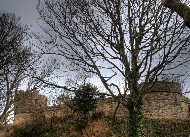 Castell Aberlleiniog: A Medieval Motte-and-Bailey Castle in Wales
