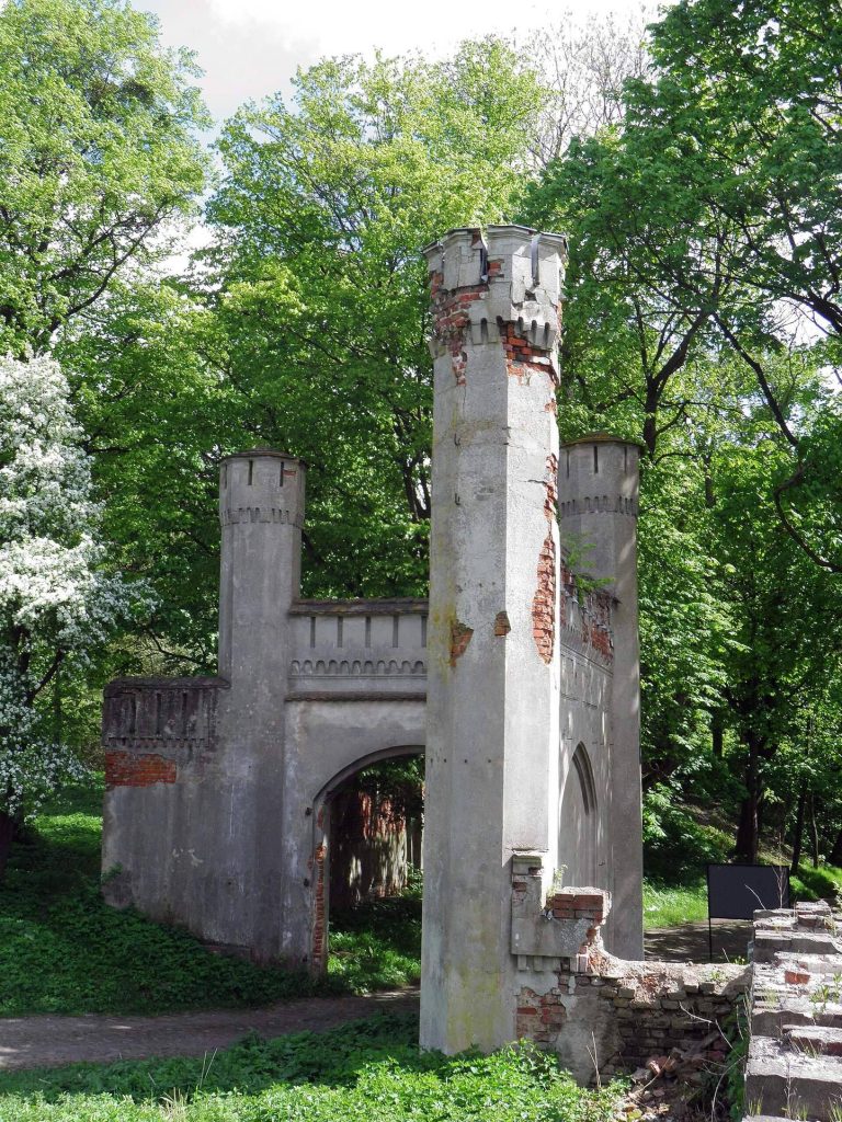 Gerdauen Castle: A Teutonic Knights Fortress in Russia