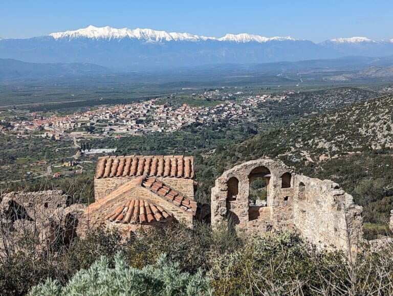Castle of Geraki: A Historic Fortress in Sparta, Greece