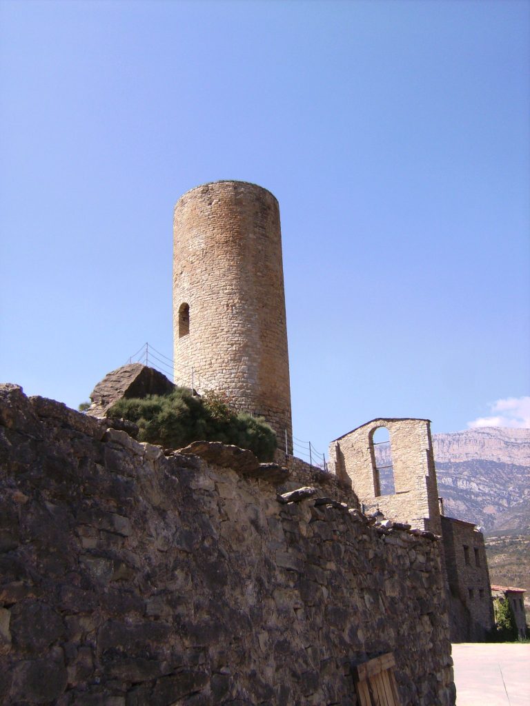 Castell de Sant Oïsme: An Eleventh-Century Romanesque Fortress in Spain