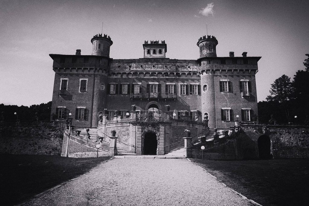 Chignolo Po Castle