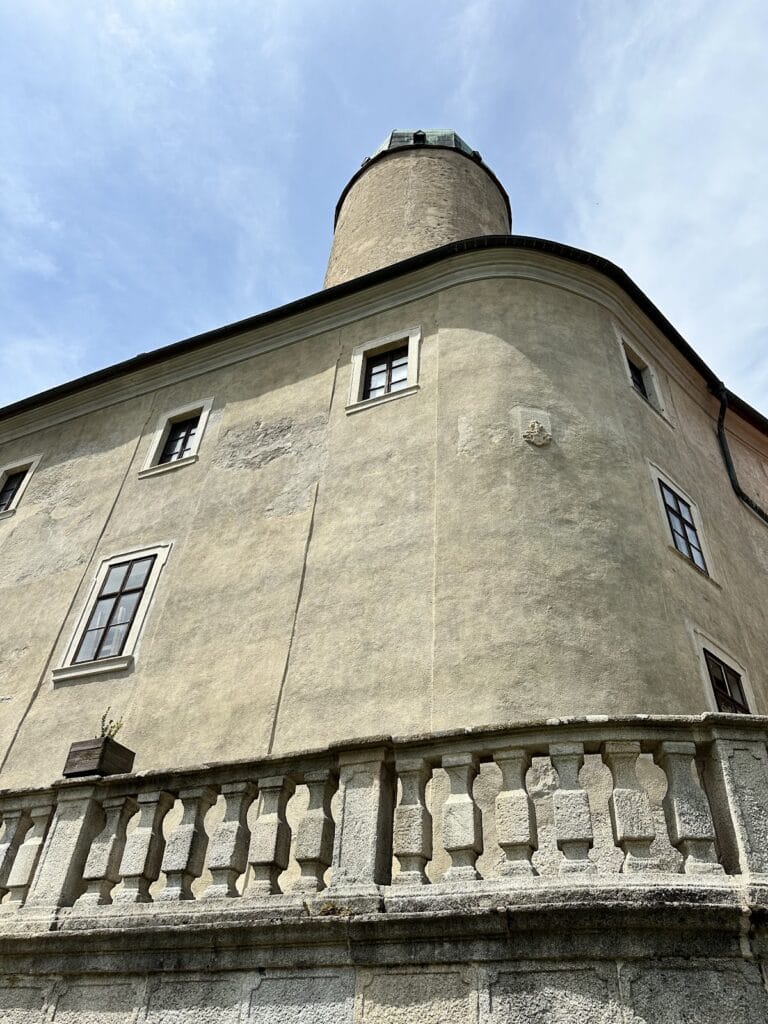 Libá Chateau: A Historic Fortress and Chateau in the Czech Republic 4 Libá Chateau