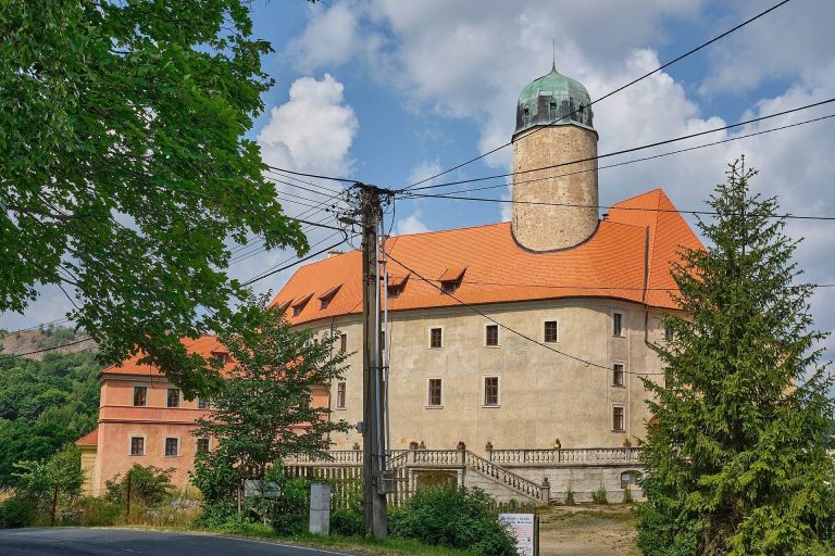 Libá Chateau: A Medieval Castle and Baroque Château in Czechia