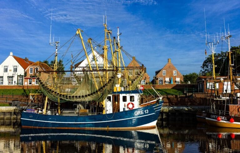 Greetsiel Castle: A Historic East Frisian Stronghold in Germany