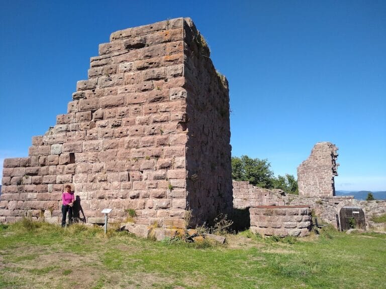 Château de Hohenack: A Medieval Fortress in Alsace, France