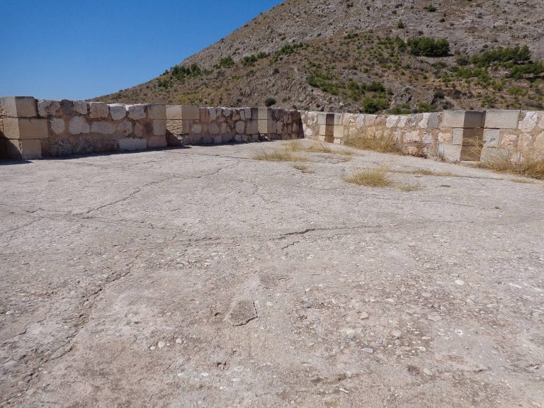 Mola Castle: An Islamic and Medieval Fortress in Spain