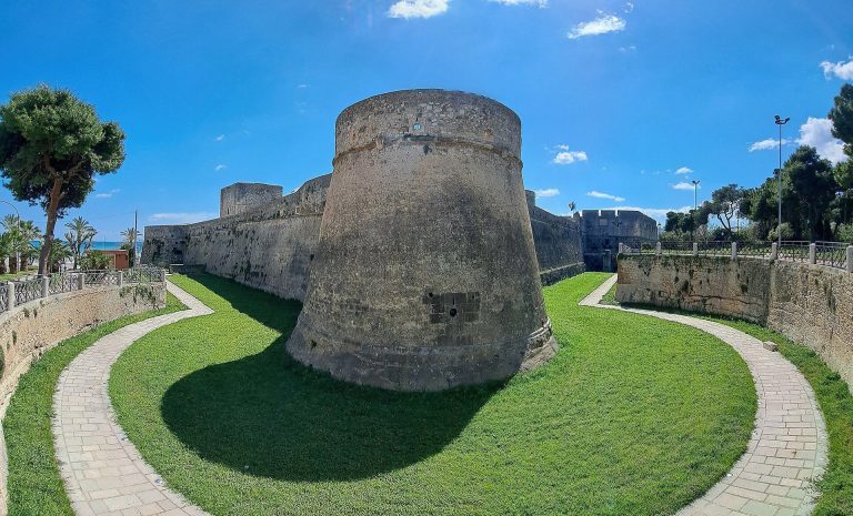 Castello svevo angioino: A Medieval and Early Modern Fortress in Manfredonia