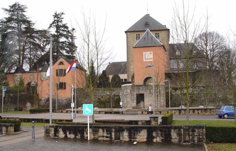 Mersch Castle: A Medieval Fortress and Renaissance Residence in Luxembourg