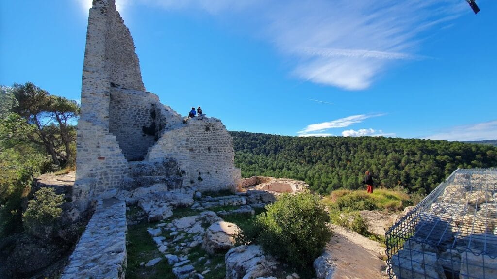 Vilademàger Castle: A Medieval Fortification in Catalonia 3 Castell de Vilademàger