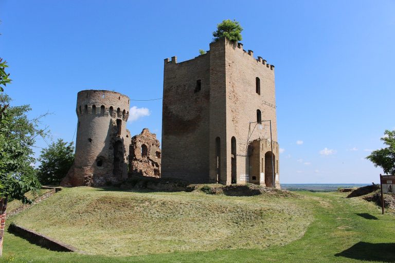 Erdut Castle: Medieval Fortress Above the Danube in Croatia