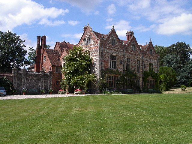Greys Court: A Tudor-Style Country House and Medieval Castle Site