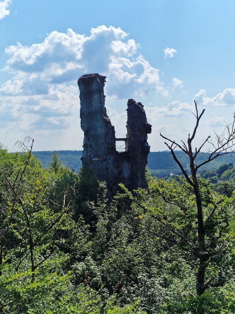 Burg Rauenstein: A Medieval Schaumberg Seat and Castle Ruin in Germany 2 Burg Rauenstein