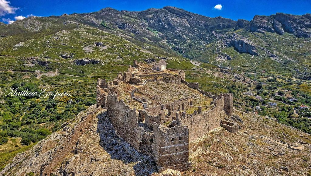 Castelo Rosso: The Medieval Fortress of Karystos, Greece 3 Castelo Rosso