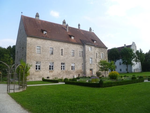 Burg Obernberg: A Medieval Castle in Austria