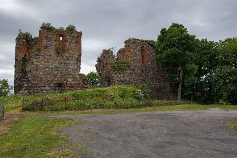 Papowo Biskupie Castle: A Teutonic Order Conventual Castle in Poland