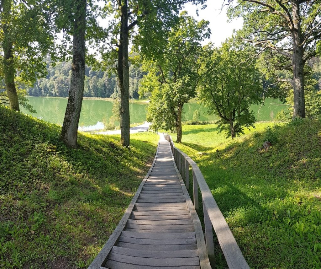 Dubingiai Castle: A Historic Lithuanian Fortress and Noble Residence 10 Dubingiai Castle