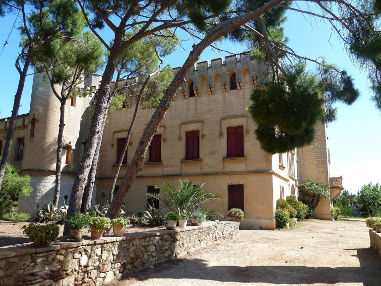 Castell de Vila-seca: A Historic Castle in Spain