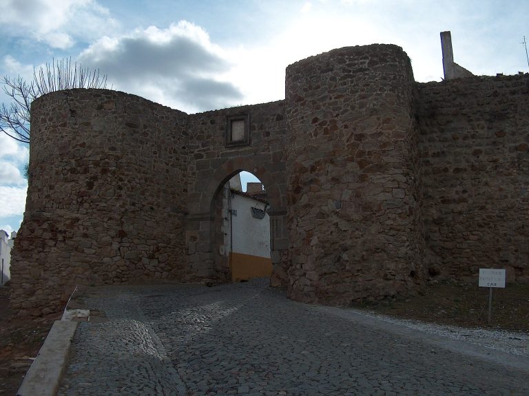Castle of Redondo: A Medieval Fortification in Portugal