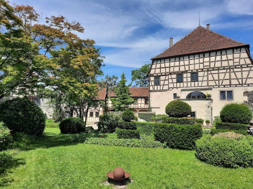 Burg Maienfels: A Jointly Held Castle in Germany 2 Burg Maienfels