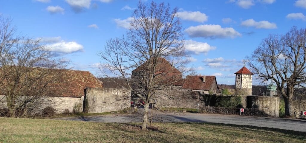 Burg Maienfels: A Jointly Held Castle in Germany 4 Burg Maienfels