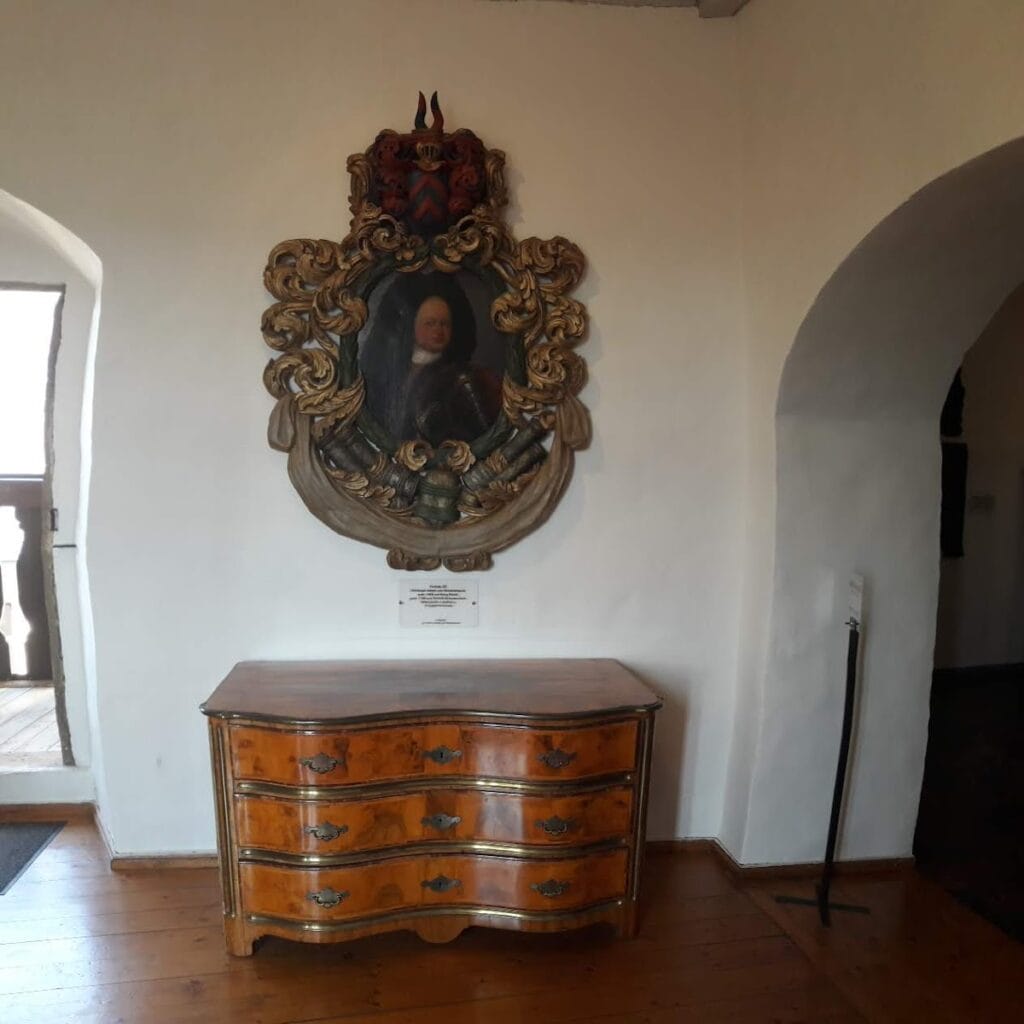 Ranis: A Preserved Hilltop Castle in Germany 4 Ranis