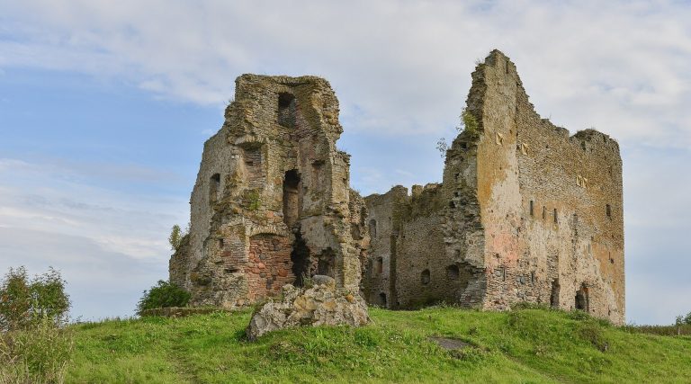 Toolse Castle: A Livonian Order Fortress in Estonia